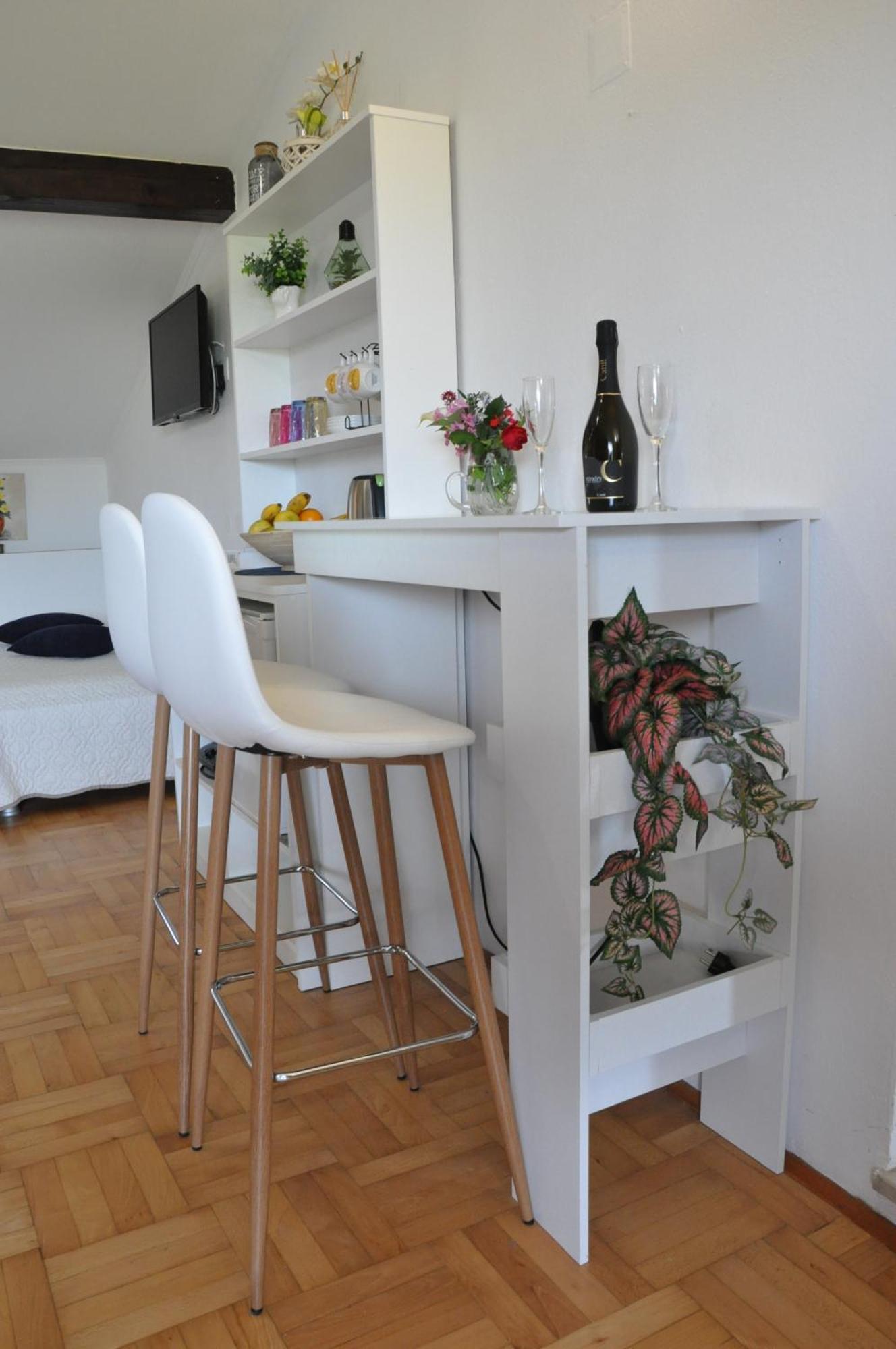 Guest House Most 부젯 외부 사진