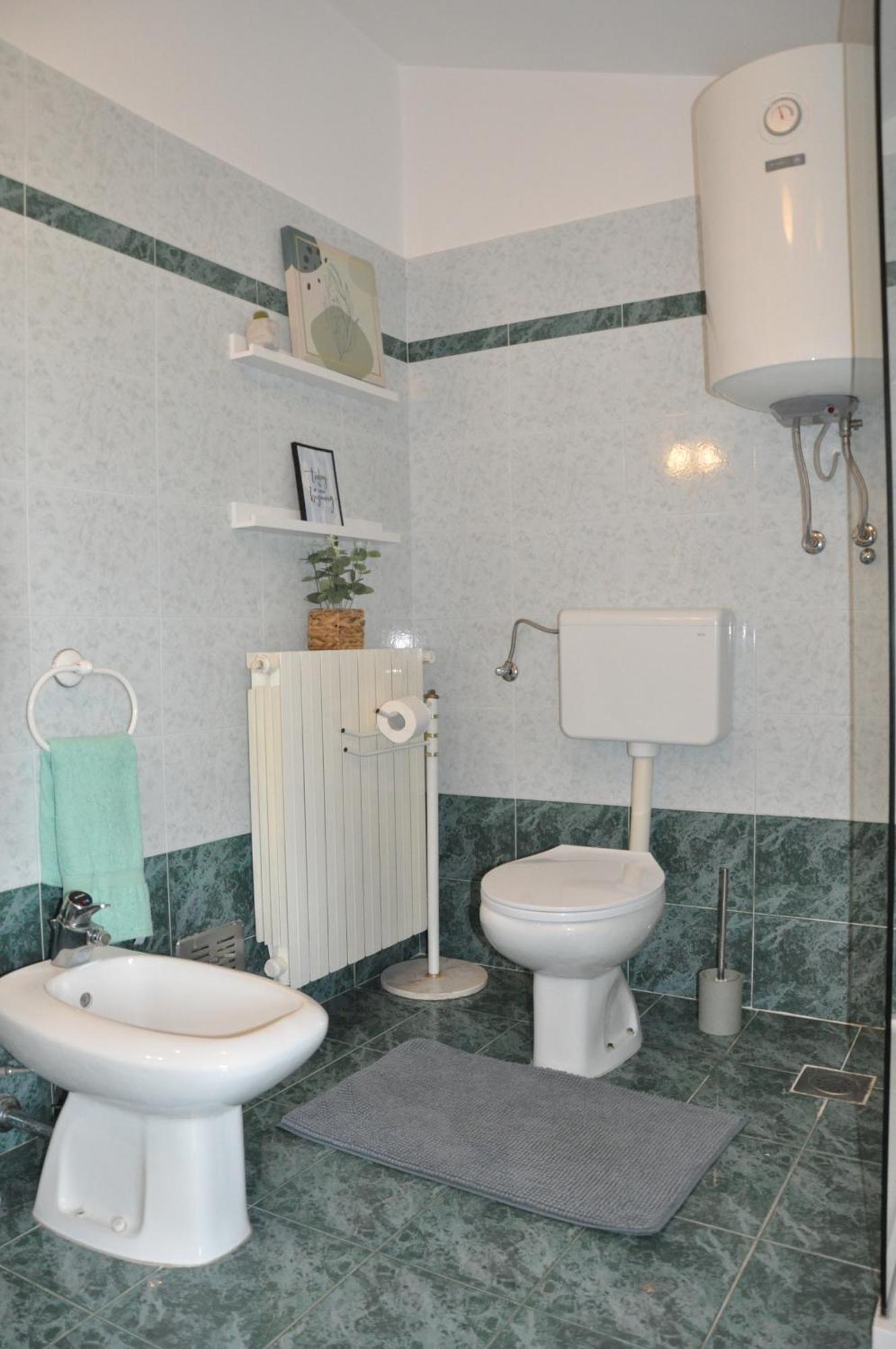 Guest House Most 부젯 외부 사진